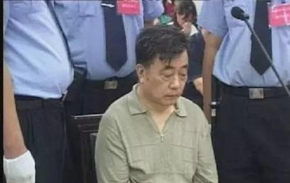 nguoi dan ong len ke hoach thu tieu nhan tinh sau 13 nam man nong4 nguoi dan ong len ke hoach thu tieu nhan tinh sau 13 nam man nong4
