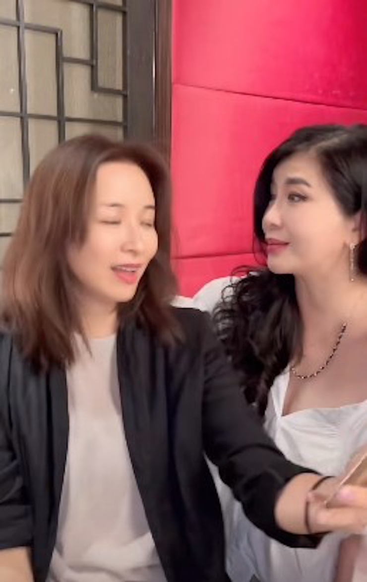 nu than goi cam dien canh hon cuong nhiet voi tai tu dien trai3 nu than goi cam dien canh hon cuong nhiet voi tai tu dien trai3