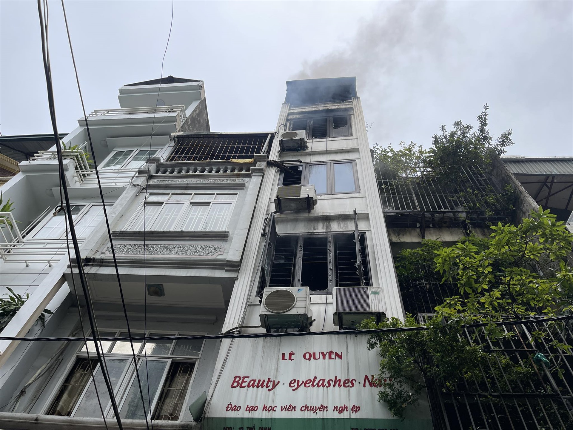 lanh dao ha noi tham hoi dong vien ho tro gia dinh nan nhan trong vu chay o dong da2 lanh dao ha noi tham hoi dong vien ho tro gia dinh nan nhan trong vu chay o dong da2