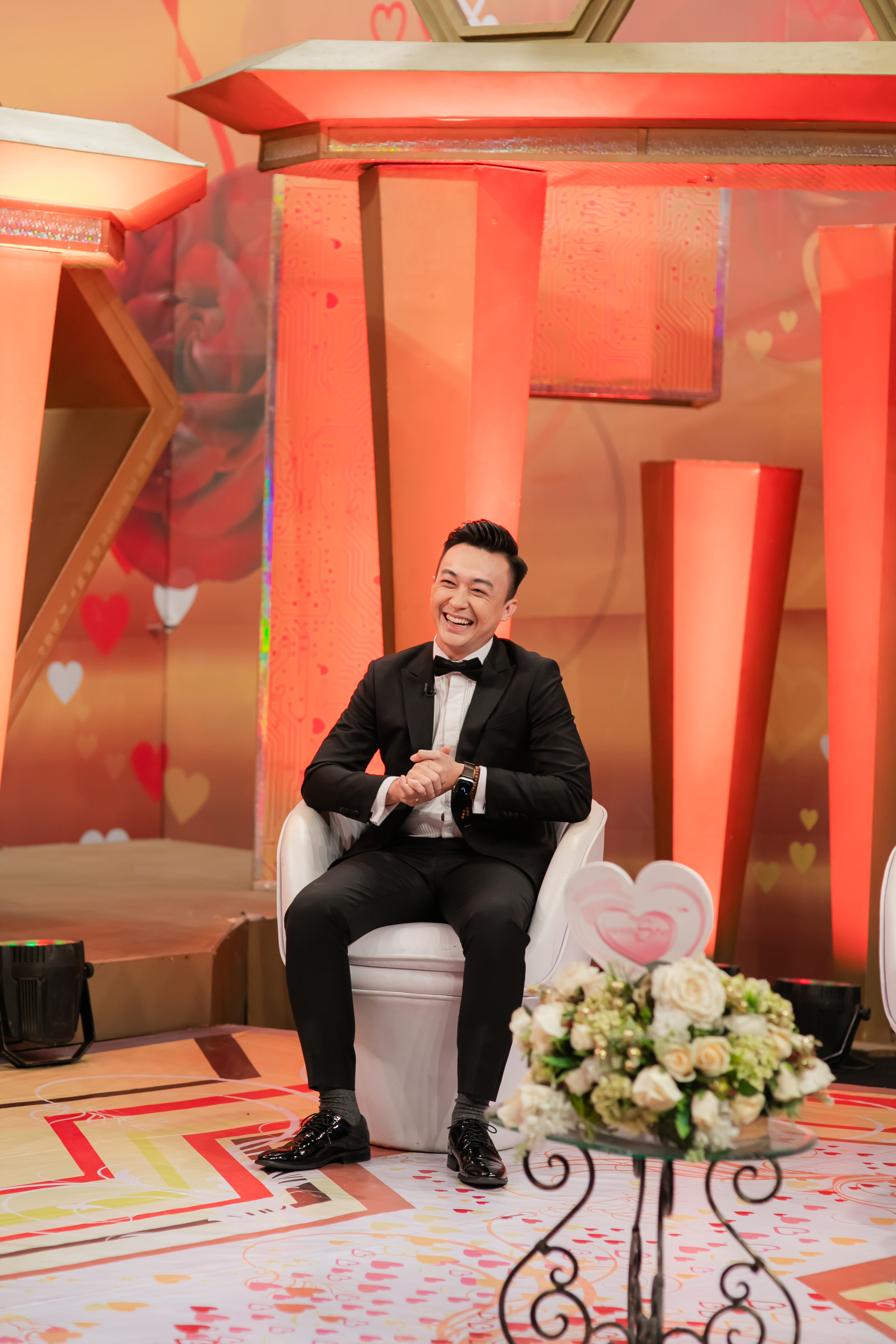 vo chong son chuyen tinh song gio cua le au ngan anh va ong xa1 vo chong son chuyen tinh song gio cua le au ngan anh va ong xa1