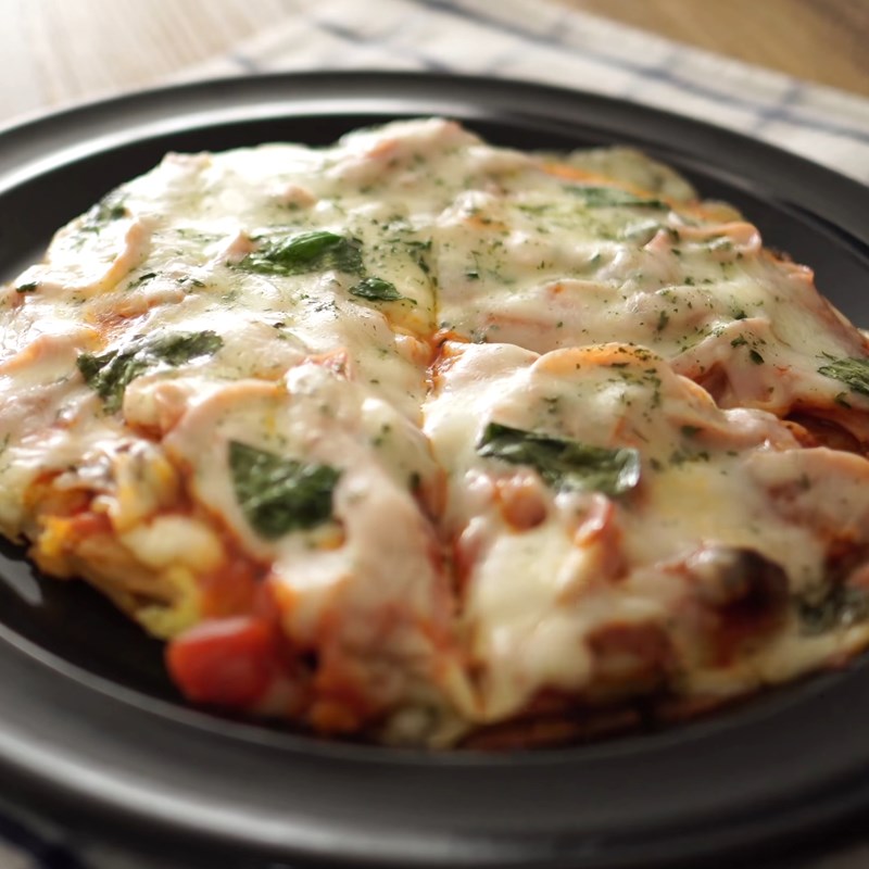 cong thuc lam banh pizza khoai tay khong can lo nuong8 cong thuc lam banh pizza khoai tay khong can lo nuong8
