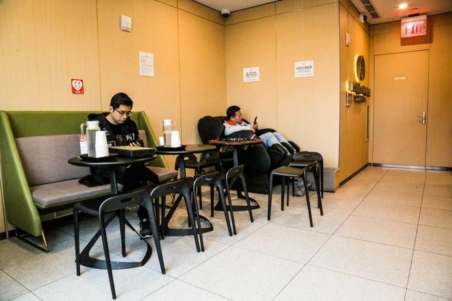 nha hang lau gay sot mang xa hoi voi mo hinh goi dau mien phi cho thuc khach1