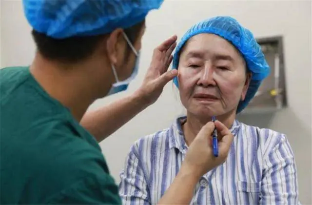 sau khi sinh con co gai bong choc bien thanh ba lao phan ung cua nguoi chong gay chu y3 sau khi sinh con co gai bong choc bien thanh ba lao phan ung cua nguoi chong gay chu y3