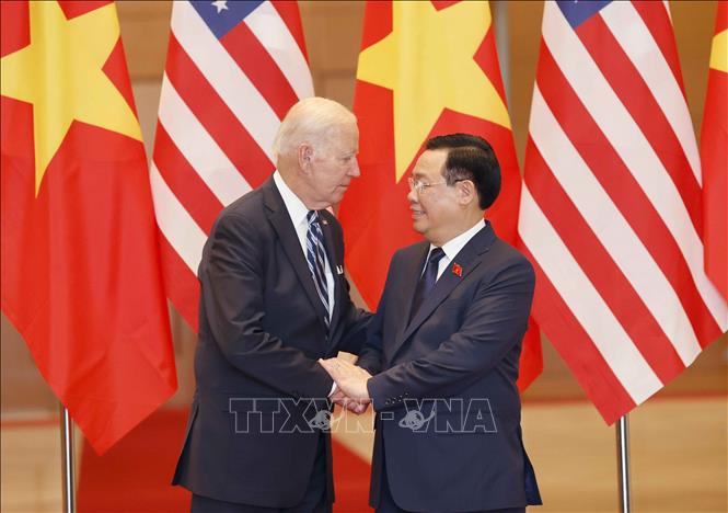 chu tich quoc hoi vuong dinh hue hoi kien tong thong hoa ky joe biden4 chu tich quoc hoi vuong dinh hue hoi kien tong thong hoa ky joe biden4