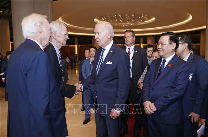 chu tich quoc hoi vuong dinh hue hoi kien tong thong hoa ky joe biden9 chu tich quoc hoi vuong dinh hue hoi kien tong thong hoa ky joe biden9
