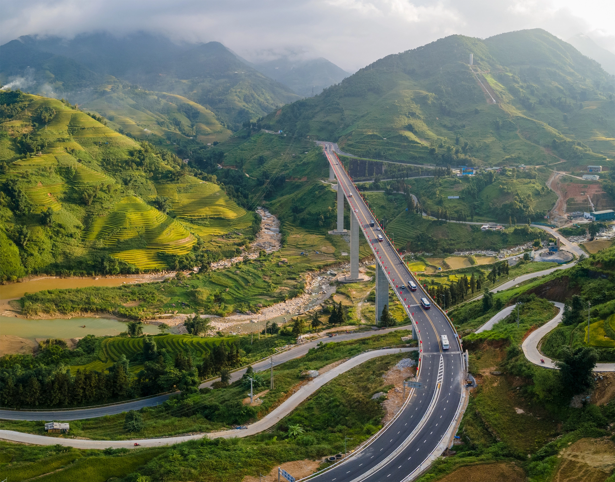 lao cai chinh thuc thong toan tuyen duong noi va cau can cao nhat viet nam di khu du lich quoc gia sa pa lao cai chinh thuc thong toan tuyen duong noi va cau can cao nhat viet nam di khu du lich quoc gia sa pa