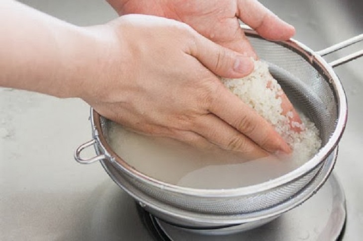Ăn - Chơi - Bật mí cách làm xôi gà xé nấm hương bằng nồi cơm điện