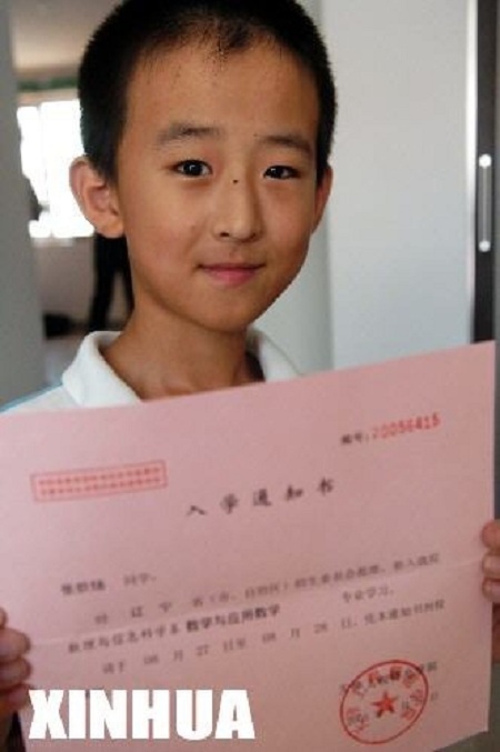 bi kich cua than dong lung danh mot thoi 28 tuoi van hai long voi thanh tich an bam bo me2 bi kich cua than dong lung danh mot thoi 28 tuoi van hai long voi thanh tich an bam bo me2