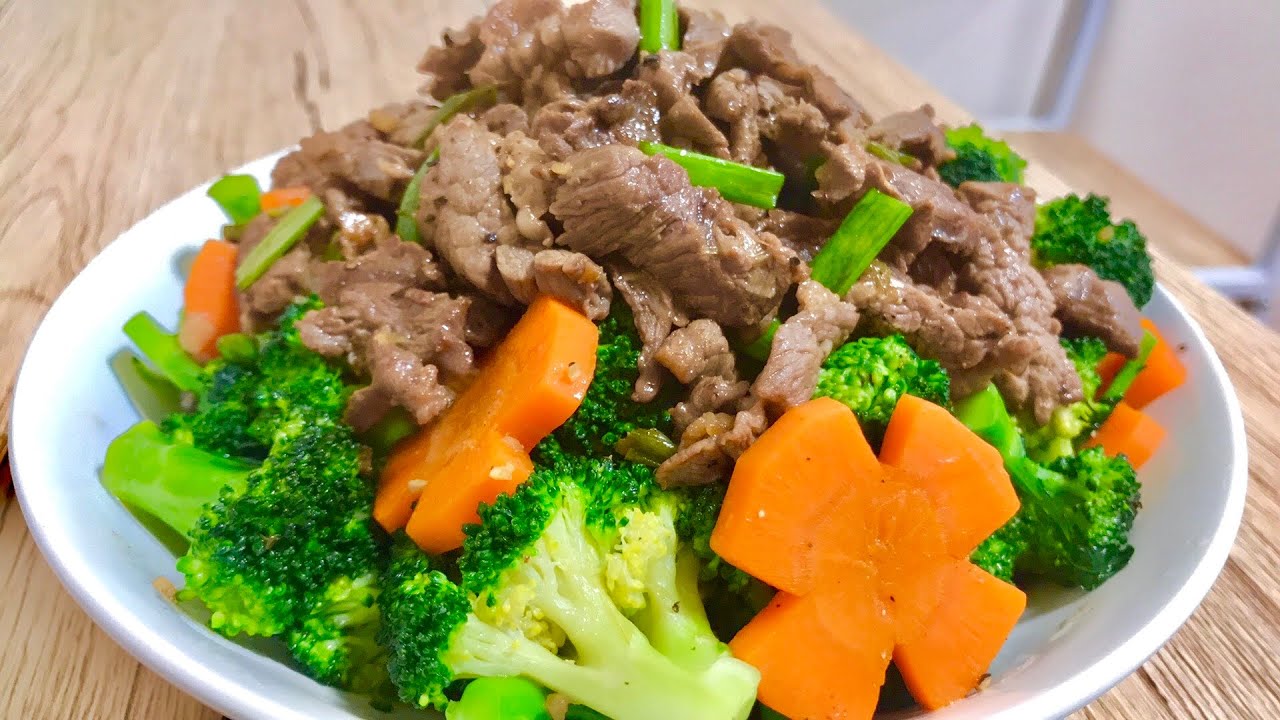 thit bo xao bong cai ca rot1
