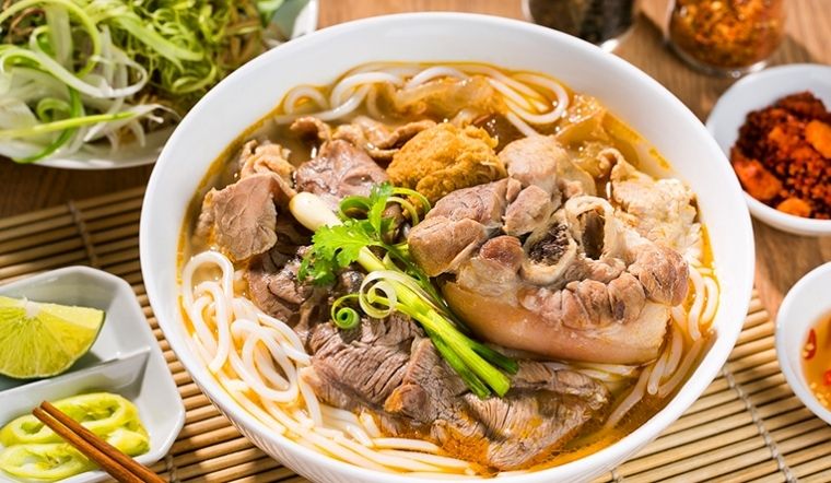 mon ngon moi ngay cach nau bun bo hue chuan vi cuc thom ngon tai nha14 mon ngon moi ngay cach nau bun bo hue chuan vi cuc thom ngon tai nha14