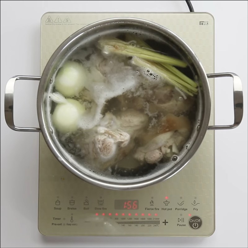 mon ngon moi ngay cach nau bun bo hue chuan vi cuc thom ngon tai nha9 mon ngon moi ngay cach nau bun bo hue chuan vi cuc thom ngon tai nha9