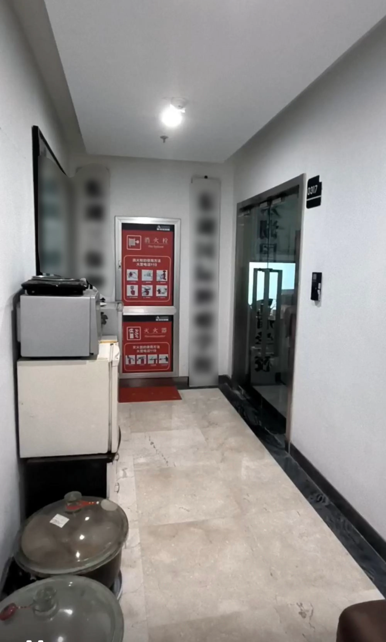 bac si dom bat benh nhan boi xi mang tron voi de dieu tri ung thu1 bac si dom bat benh nhan boi xi mang tron voi de dieu tri ung thu1