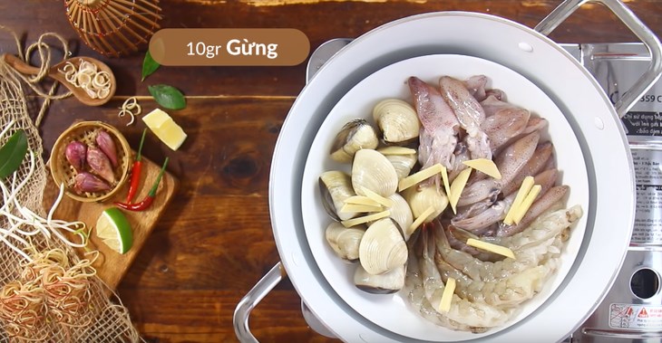 Ăn - Chơi - Món ngon mỗi ngày: Bật mí công thức món bún Thái hải sản chua cay, đúng điệu (Hình 4).