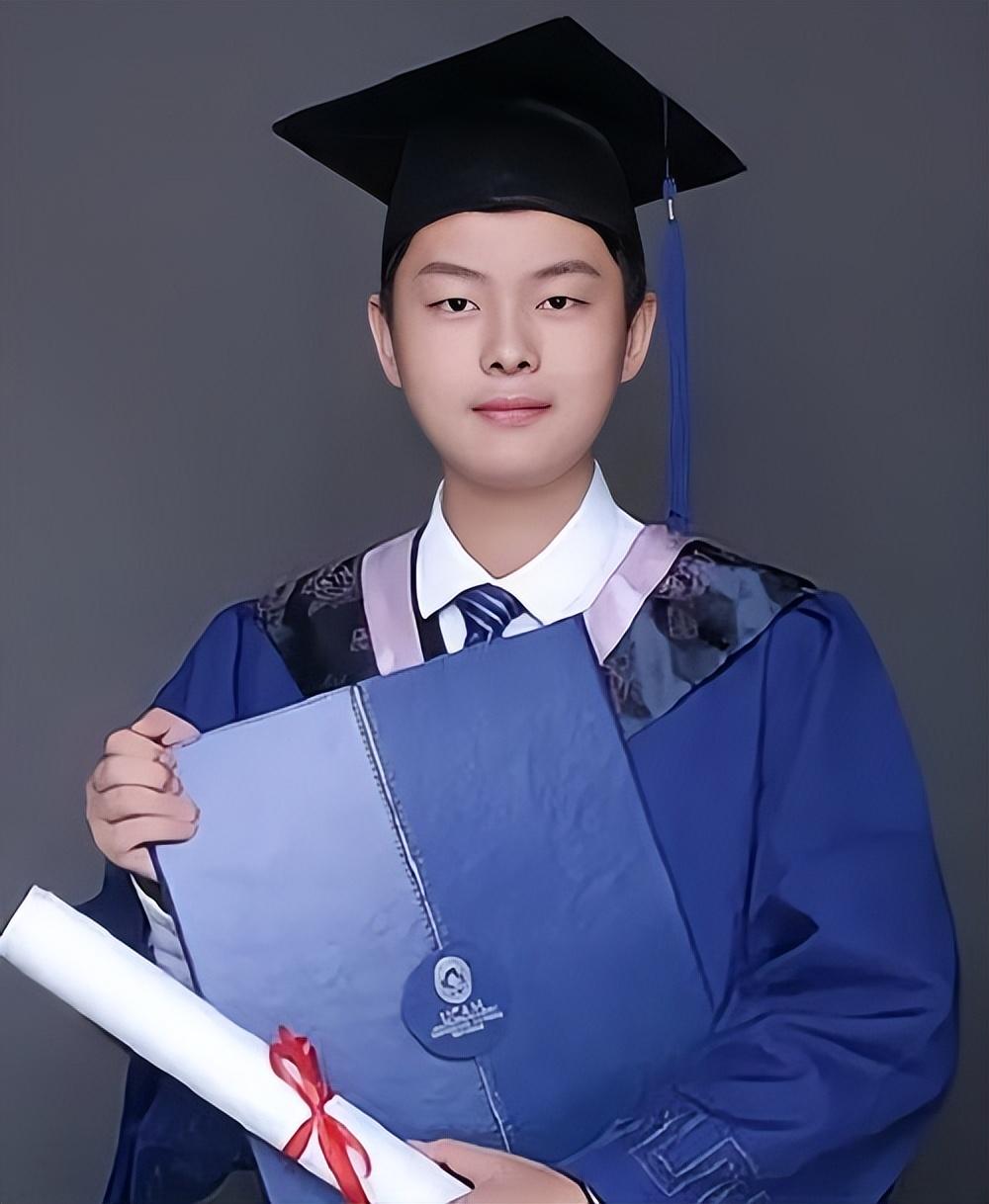 be trai 4 tuoi bi bo bat coi tran chay trong troi tuyet am 18 do c gio ra sao 4 be trai 4 tuoi bi bo bat coi tran chay trong troi tuyet am 18 do c gio ra sao 4