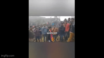 co gai tu y treo len mot thap phat song di dong cao 50m de bay to tinh yeu khien nhieu nguoi ngao ngan1