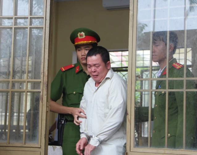 quang nam tai xe vua lai xe vua rot tra gay tai nan lam 3 nguoi tu vong 17 nguoi bi thuong