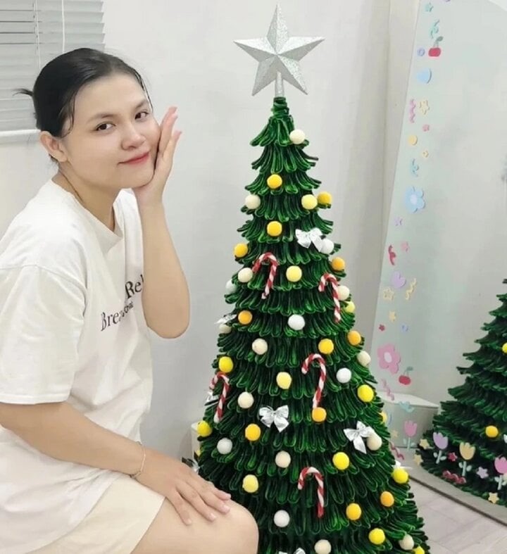 trao luu lam cay thong noel bang kem nhung dang lam mua lam gio trong mua giang sinh nam nay4