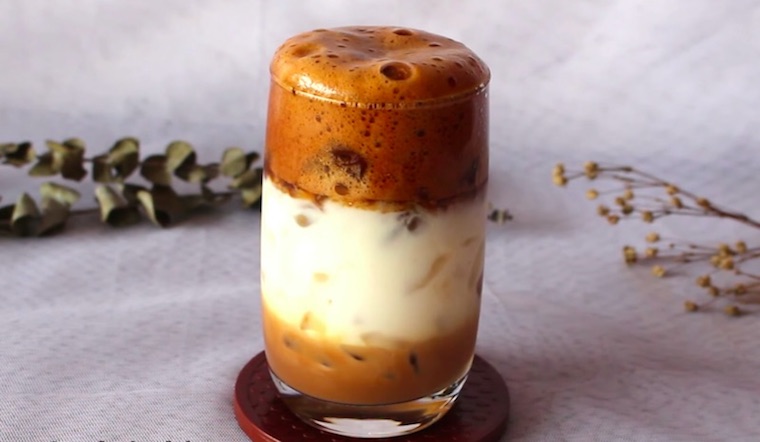 uong ca phe sua gay tang can va noi mun dung hay sai 3