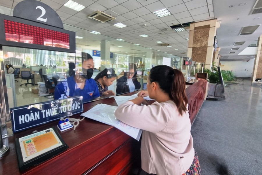 cuc thue tp ho chi minh cong bo danh sach 198 doanh nghiep no thue hon 8 000 ti dong1 cuc thue tp ho chi minh cong bo danh sach 198 doanh nghiep no thue hon 8 000 ti dong1