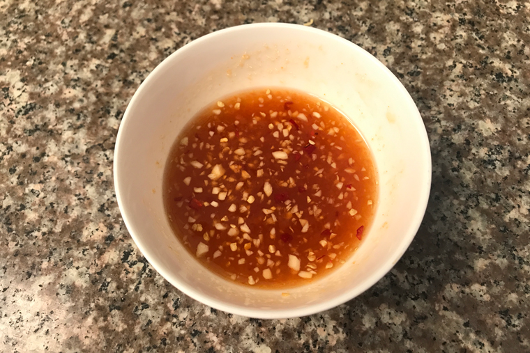 Ăn - Chơi - Món ngon mỗi ngày: Cách làm sườn chiên nước mắm siêu đưa cơm (Hình 4).