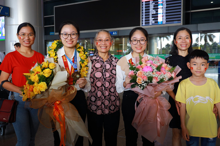 chan dung co gai viet pha ky luc tai cuoc thi sieu tri nho the gioi3