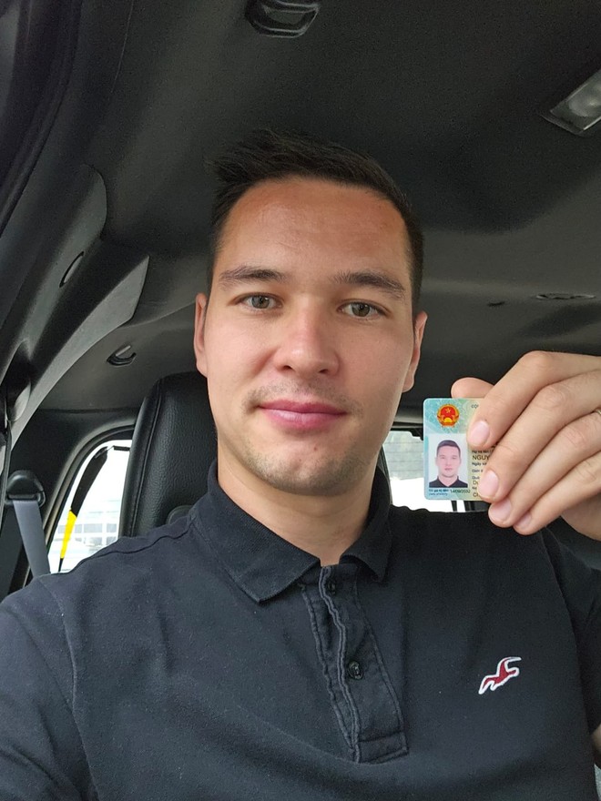 thu mon filip nguyen hao hung khoe can cuoc cong dan len mang xa hoi san sang cho hlv troussier goi len tuyen1