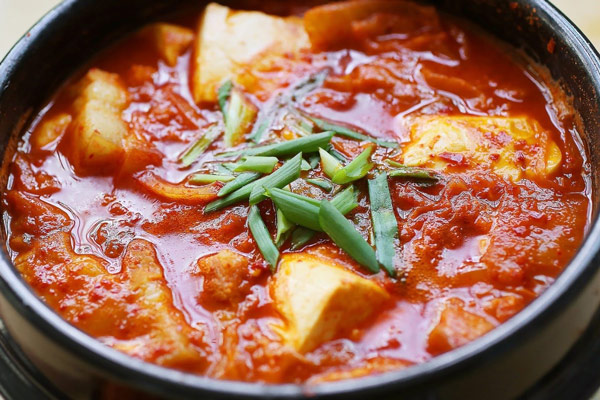 cach nau canh kim chi thit bo chuan vi han quoc3 cach nau canh kim chi thit bo chuan vi han quoc3