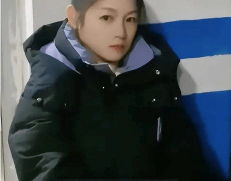 nu giao vien chuan bi ve nha sau khi het gio day thi bi bao ve truong chan lai vi ly do nay1