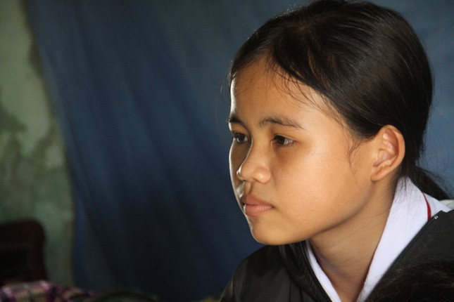gia dinh nu sinh lop 9 bom hang bat ngo nhan duoc niem vui 2 gia dinh nu sinh lop 9 bom hang bat ngo nhan duoc niem vui 2