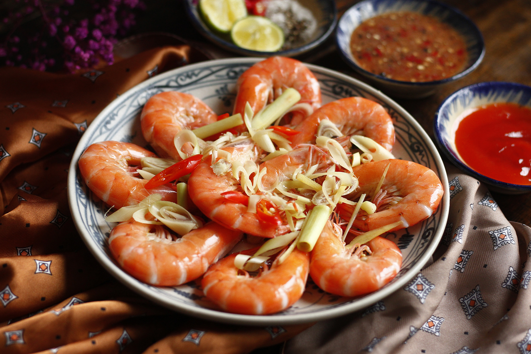 ai khong nen an tom2 ai khong nen an tom2