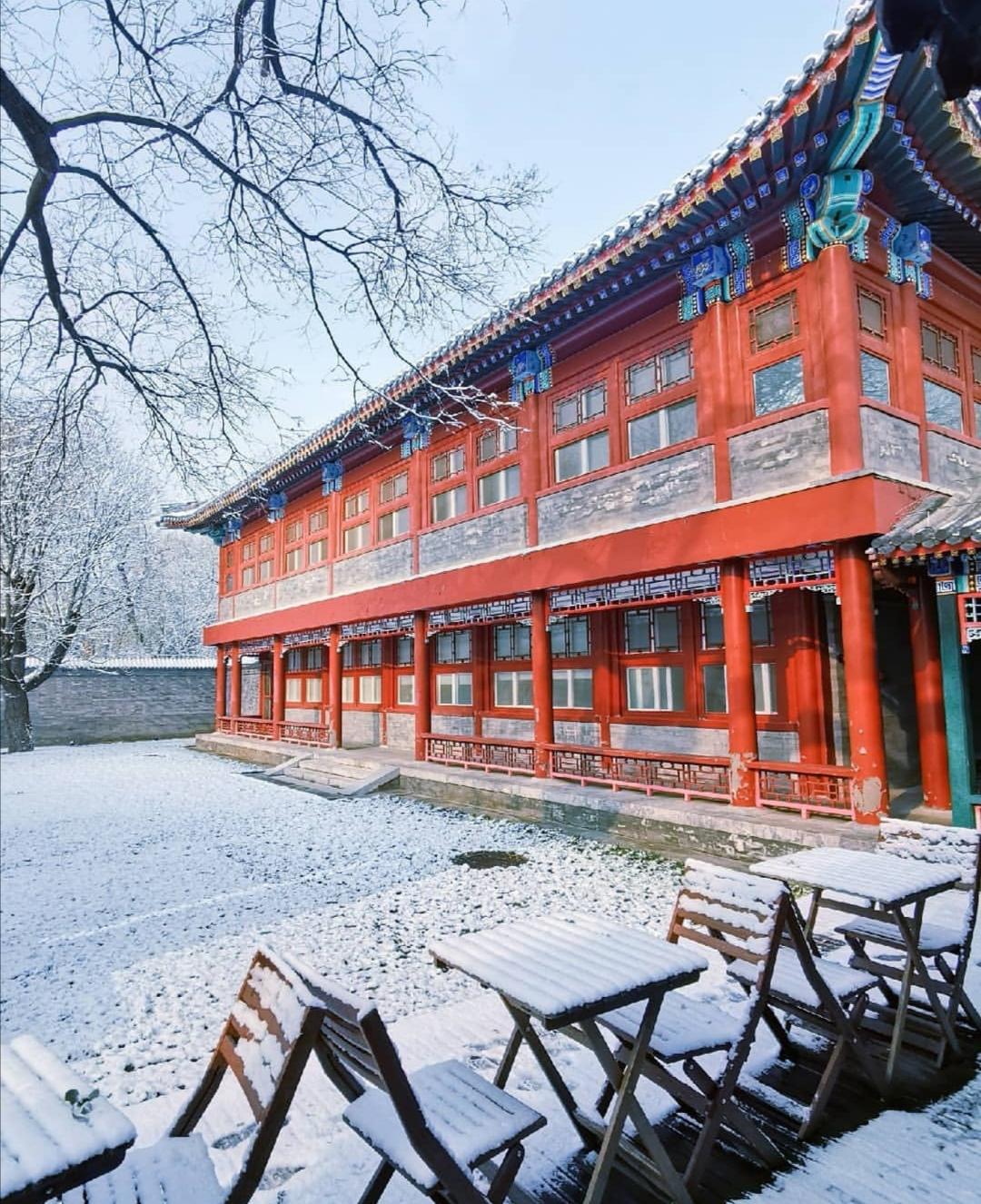chiem nguong ve dep cua dai hoc bac kinh ngay vao dong khung canh tuyet roi trang xoa nhu cat tu trong phim5 chiem nguong ve dep cua dai hoc bac kinh ngay vao dong khung canh tuyet roi trang xoa nhu cat tu trong phim5