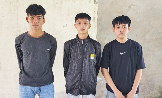 lam ro vu nhom thanh thieu nien mang sung va hung khi di giai quyet mau thuan1