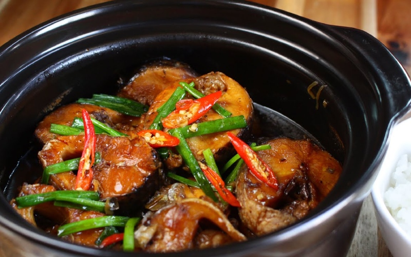 doi gio cho gia dinh bang mon ca loc kho to thom ngon het y6