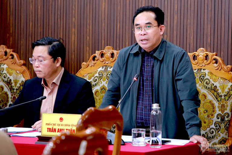 giang vien dong loat nghi viec vi truong cd y te quang nam no luong pho chu tich ubnd tinh neu phuong an giai quyet1 giang vien dong loat nghi viec vi truong cd y te quang nam no luong pho chu tich ubnd tinh neu phuong an giai quyet1