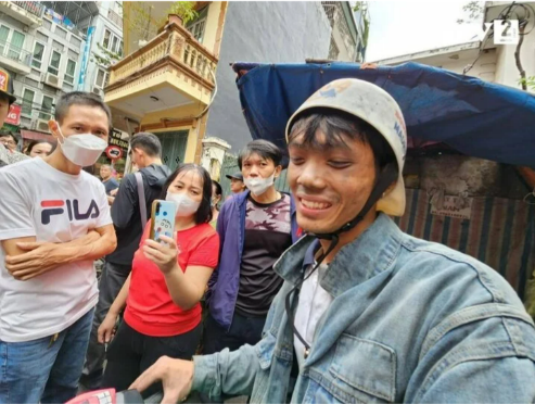 nhin lai nhung khoanh khac nguoi hung tham lang cuu nguoi thoat chet nam 20232 nhin lai nhung khoanh khac nguoi hung tham lang cuu nguoi thoat chet nam 20232