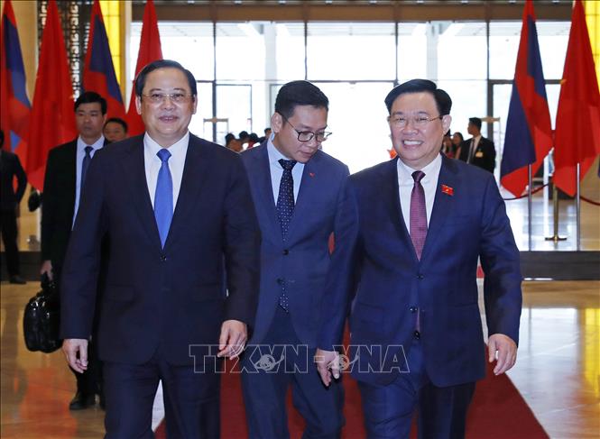 chu tich quoc hoi vuong dinh hue hoi kien thu tuong lao sonexay siphandone1 chu tich quoc hoi vuong dinh hue hoi kien thu tuong lao sonexay siphandone1