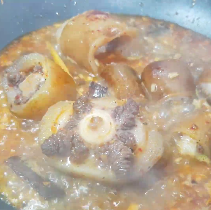 cuoi tuan lam mon duoi bo ham bia ngon kho cuong 7