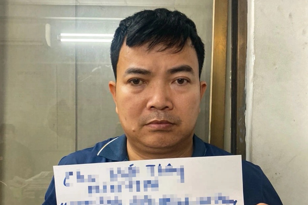 khoi to doi tuong gia danh cong an nhan tien chay an 1 khoi to doi tuong gia danh cong an nhan tien chay an 1
