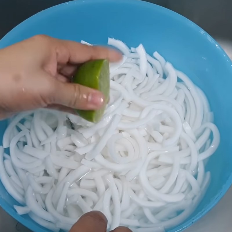 cong thuc lam mon mut dua non deo thom hap dan4