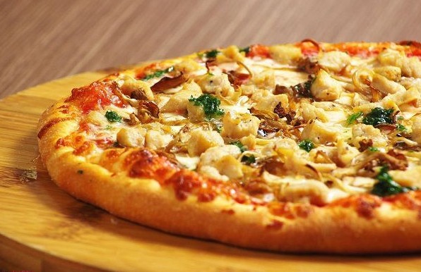 meo lam mon pizza bo bang noi chien khong dau thom ngon don gian5