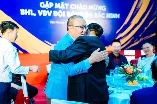 hlv park hang seo dong y tro thanh co van cap cao cua clb bac ninh1