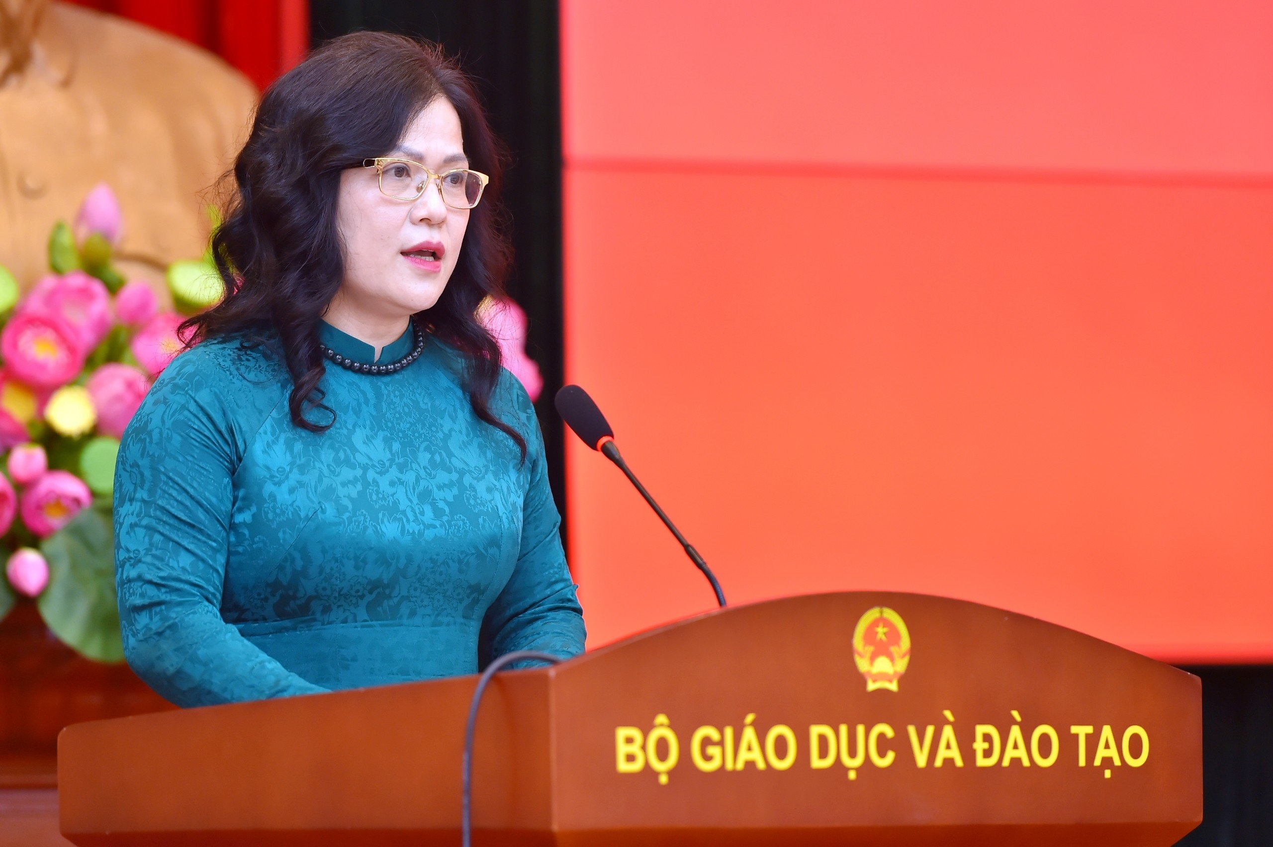 ba nguyen thi kim chi duoc bo nhiem giu chuc thu truong bo gd dt1 ba nguyen thi kim chi duoc bo nhiem giu chuc thu truong bo gd dt1
