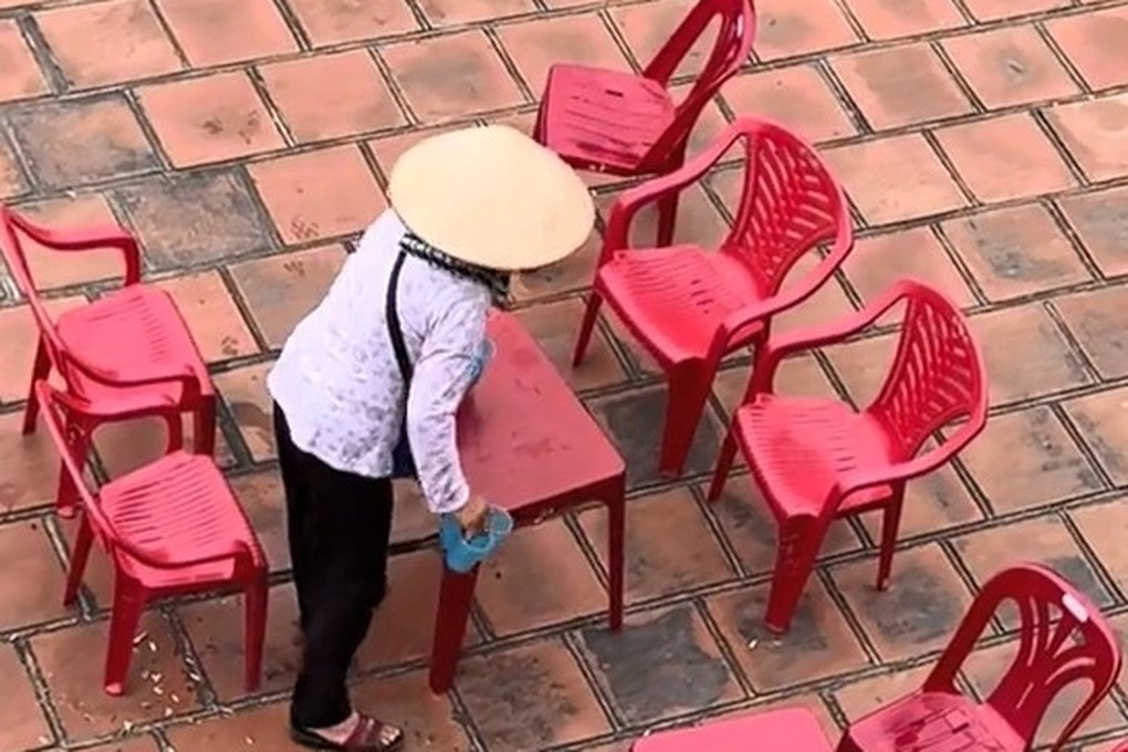 mang xa hoi xon xao thong tin quan nuoc mia o den tran tan dung nuoc uong thua de ban1 mang xa hoi xon xao thong tin quan nuoc mia o den tran tan dung nuoc uong thua de ban1