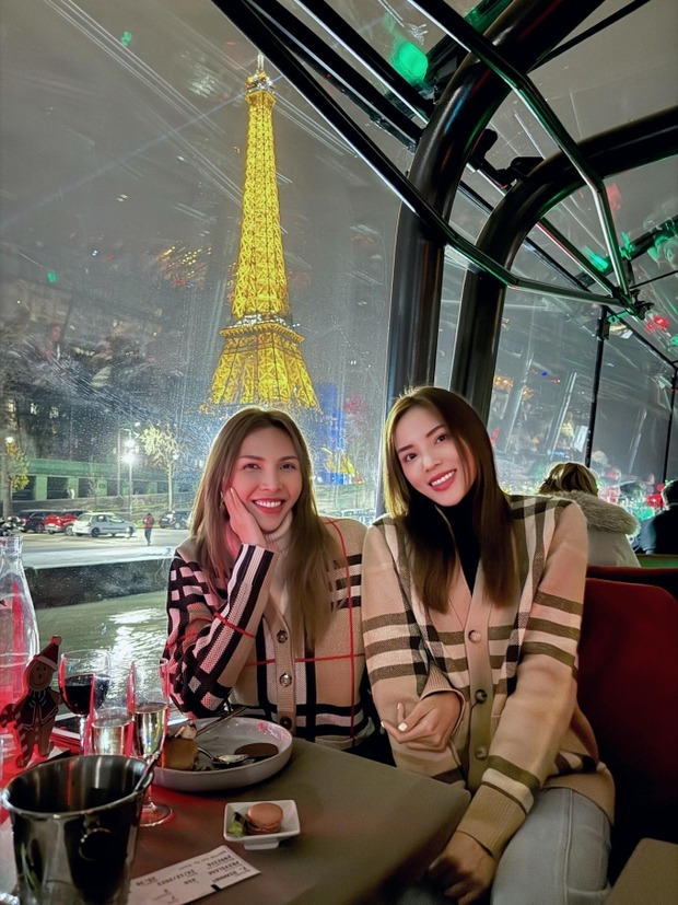 nhin lai nhung khoanh khac cung nhau cua ky duyen minh trieu di khap the gioi cac tin do me du lich phai nguong mo va ao uoc9 nhin lai nhung khoanh khac cung nhau cua ky duyen minh trieu di khap the gioi cac tin do me du lich phai nguong mo va ao uoc9