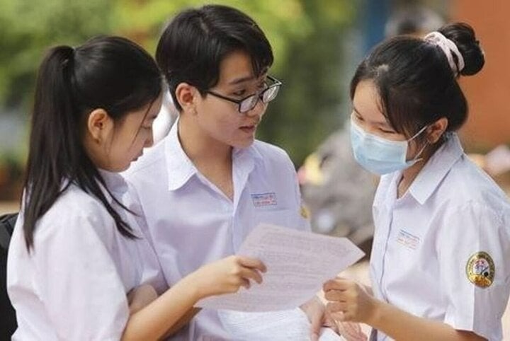 sinh vien can trang bi nhung ky nang mem nao de ra truong de xin viec1