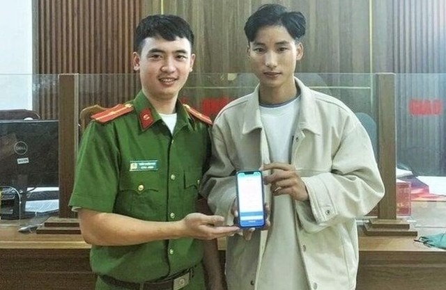 ha tinh nam sinh lop 12 tra lai 200 trieu dong cho nguoi khac chuyen nham1