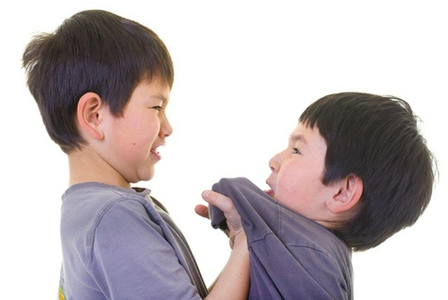 bo me can lam gi de giup tre phong ngua bi bat nat 2 bo me can lam gi de giup tre phong ngua bi bat nat 2