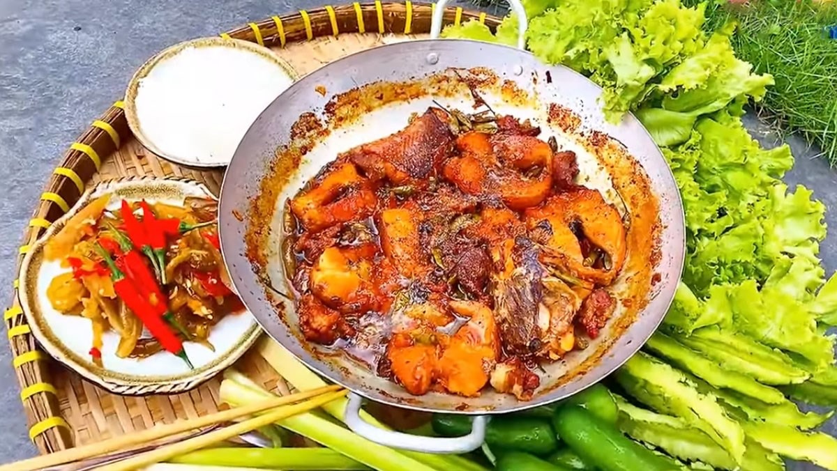 bat mi cach lam mon ca kho nuoc dua thom ngon beo ngay11