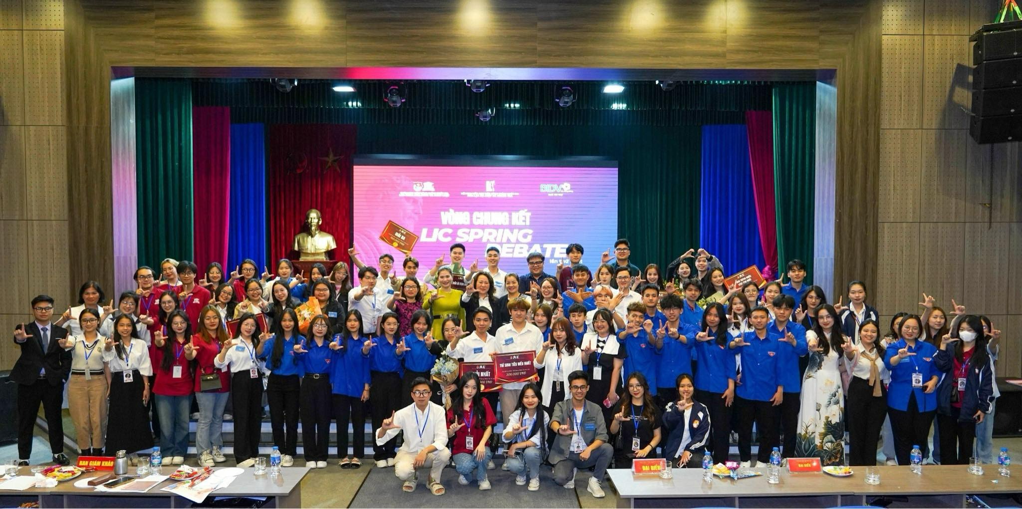 cuoc thi tranh bien cua sinh vien khoa nha nuoc va phap luat hoc vien hanh chinh quoc gia thanh cong ruc ro5 cuoc thi tranh bien cua sinh vien khoa nha nuoc va phap luat hoc vien hanh chinh quoc gia thanh cong ruc ro5
