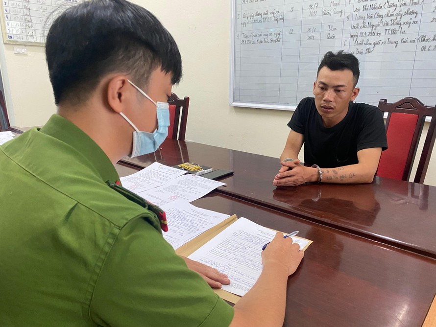 vu thanh nien 9x cuop giat thuoc cuong duong cua nu shipper chi dau tiet lo bat ngo dspl 1 vu thanh nien 9x cuop giat thuoc cuong duong cua nu shipper chi dau tiet lo bat ngo dspl 1